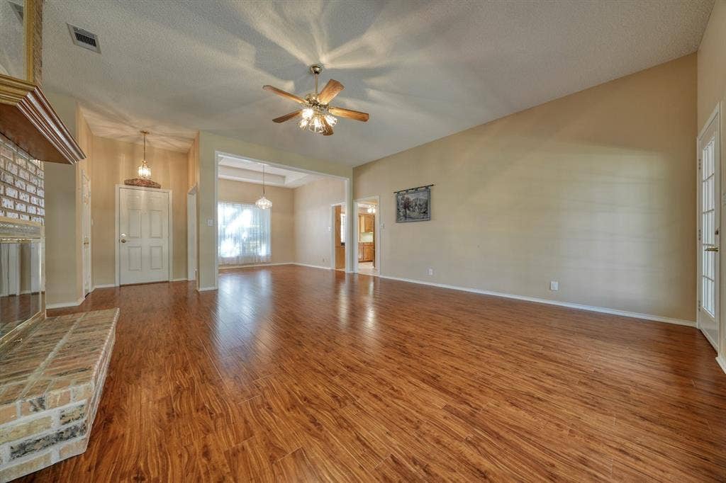 532 Woodside Drive, Hideaway, TX 75771 532 Woodside Drive, Hideaway, TX 75771