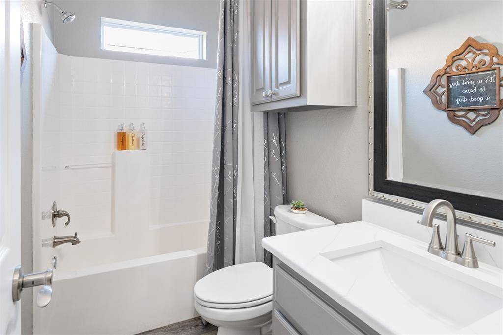 127 Rueda Encina Street, Gun Barrel City, TX 75156 127 Rueda Encina Street, Gun Barrel City, TX 75156