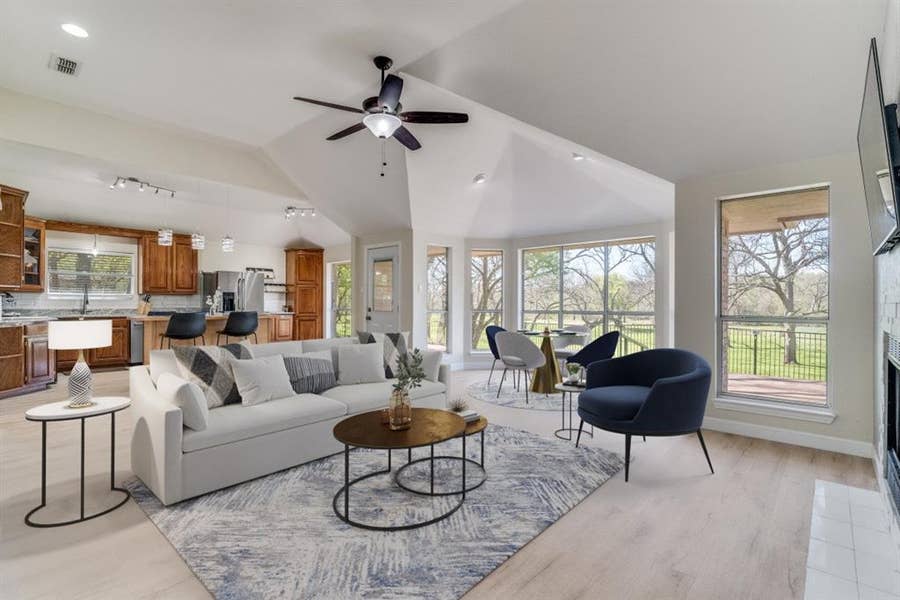 Property photo for 7108 Westover Drive, Granbury, TX