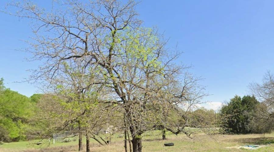 Property photo for 3801 California Court, Granbury, TX