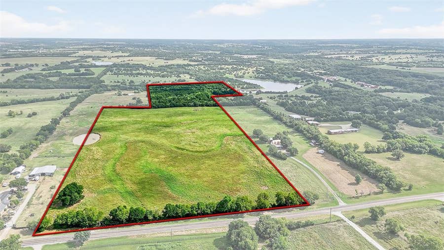 Property photo for 31.83 AC Fm 981, Blue Ridge, TX