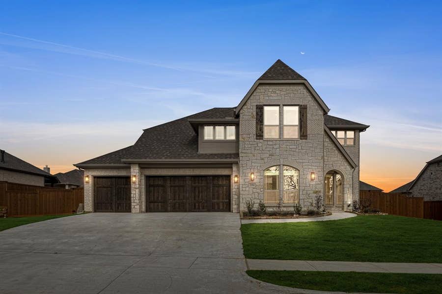Property photo for 2304 Prosper Way, Mansfield, TX