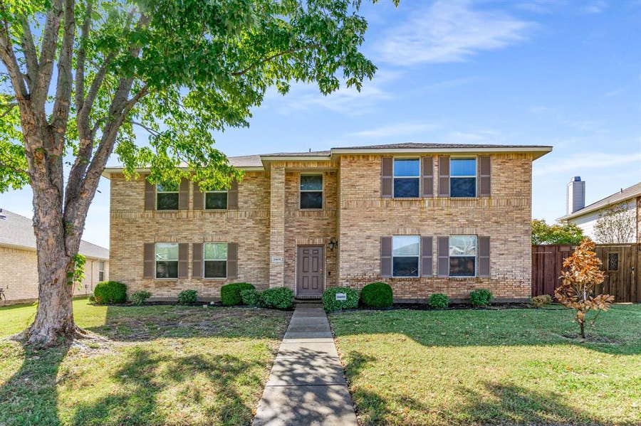 Property photo for 2905 Meadow Bluff Drive, Wylie, TX