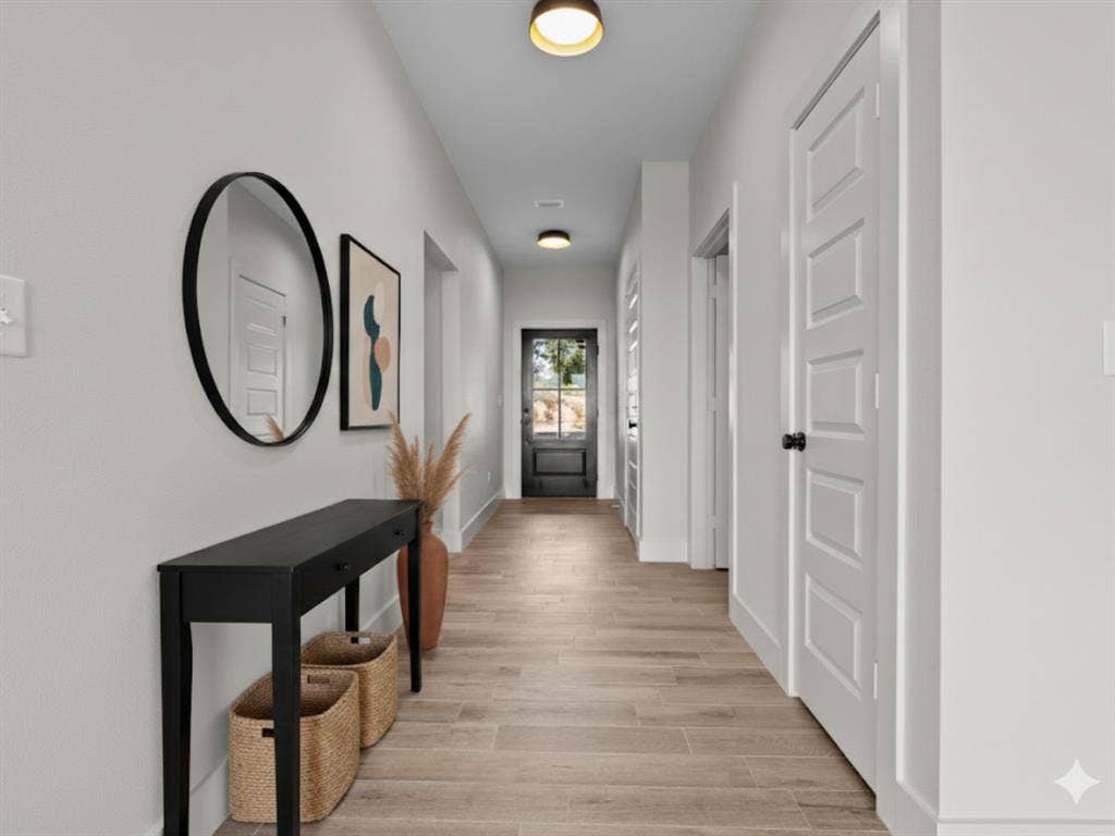 16525 Crossing Circle, Lindale, TX 75771 Reality Staged
