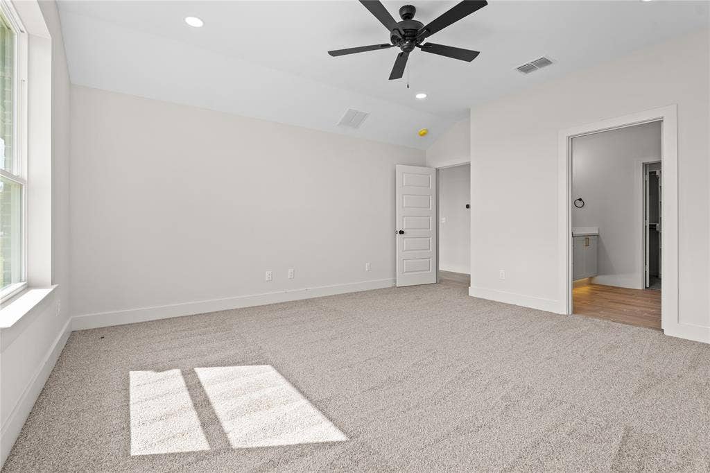 16525 Crossing Circle, Lindale, TX 75771 16525 Crossing Circle, Lindale, TX 75771