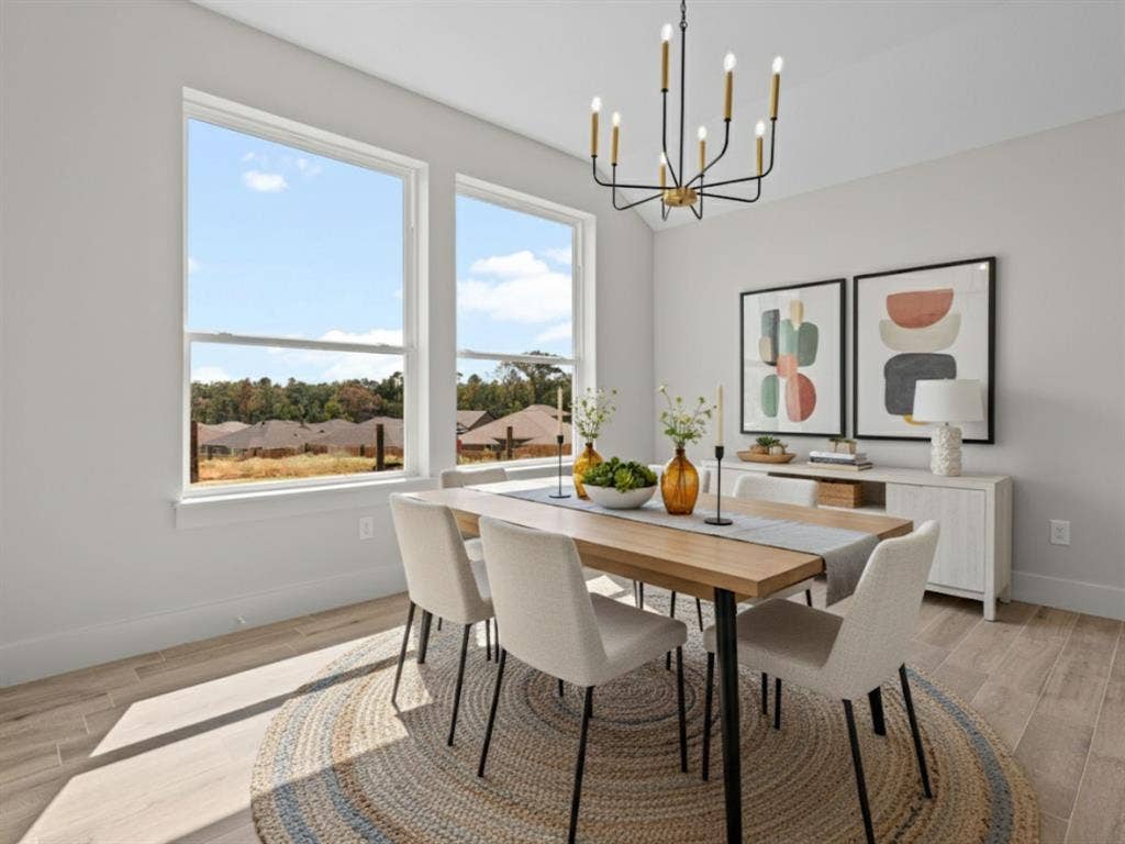 16525 Crossing Circle, Lindale, TX 75771 Reality Staged