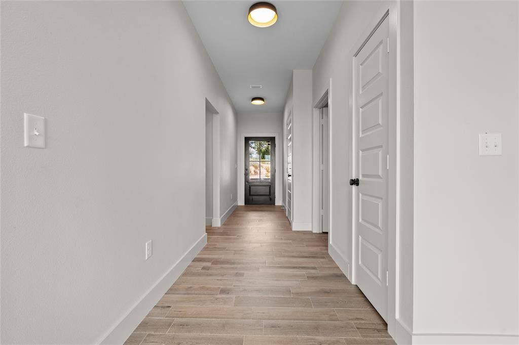 16525 Crossing Circle, Lindale, TX 75771 16525 Crossing Circle, Lindale, TX 75771