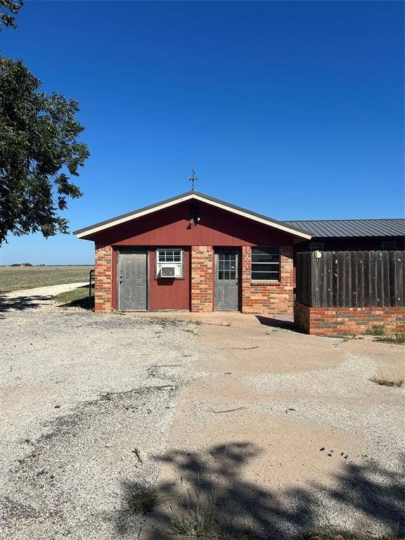 4038 State Highway 351, Abilene, TX 79601 Detached Garage turned into