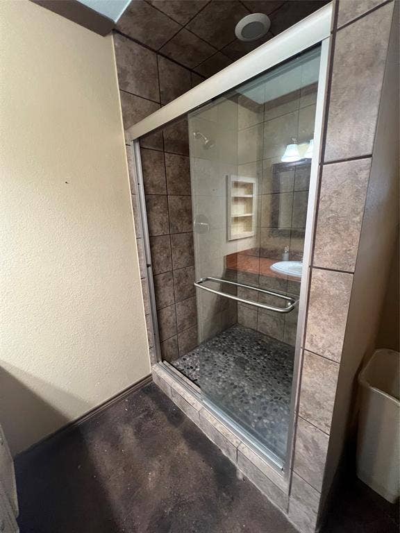 4038 State Highway 351, Abilene, TX 79601 master closet