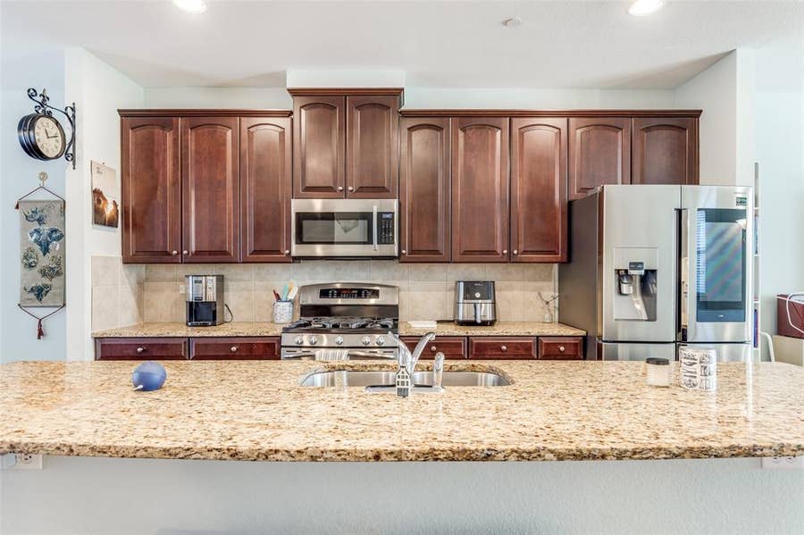 Property photo for 3888 Everwood Lane, Addison, TX
