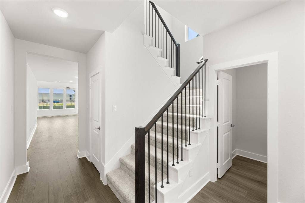 1628 Ginger-Entry-2