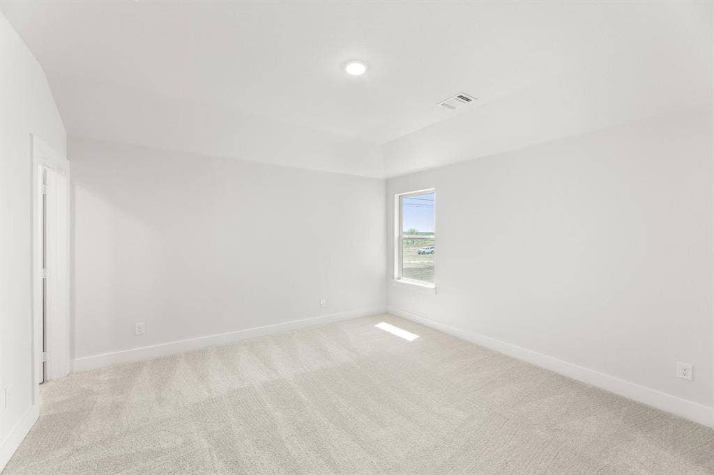 1628 Ginger-Bedroom-3