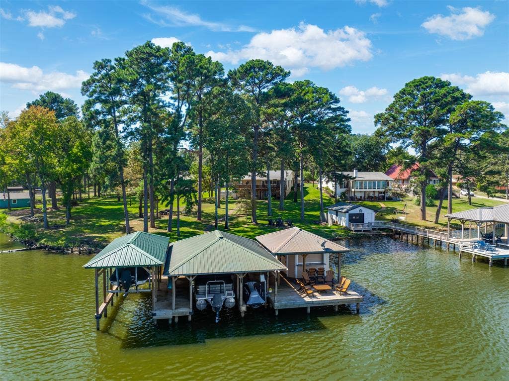 536 Wildewood Drive, Chandler, TX 75758 536 Wildewood Drive, Chandler, TX 75758