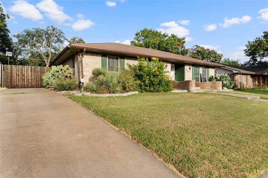 Property photo for 504 Richland Drive, Waco, TX