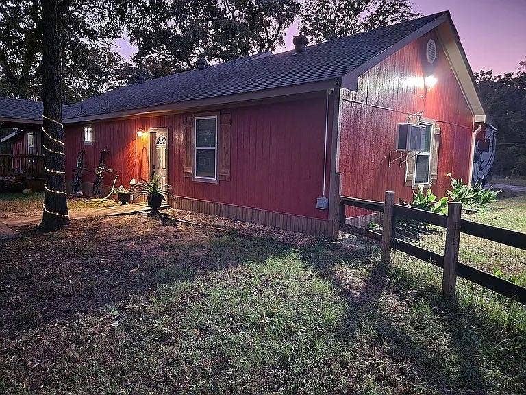 Property photo for 13993 Poncho Villa Drive, Log Cabin, TX