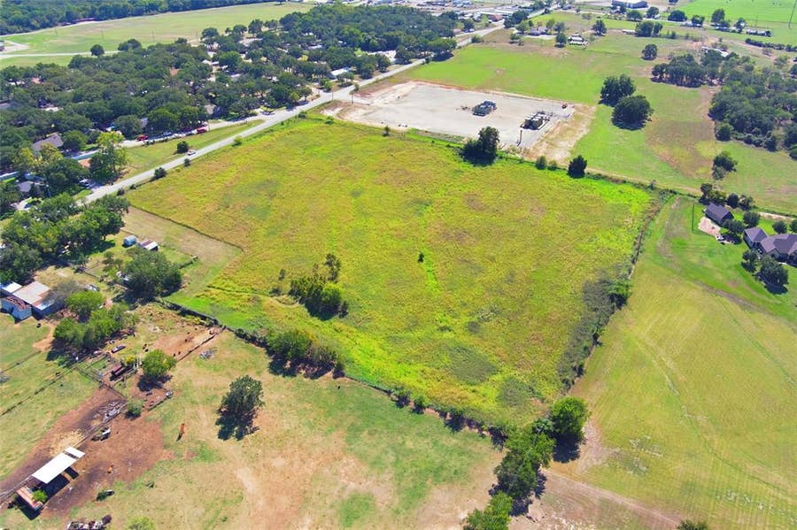 Property photo for 3300 S Murvil Street, Decatur, TX
