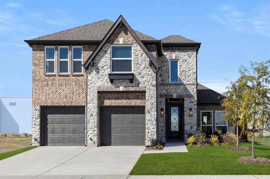 Property photo for 1322 Comal Drive, Forney, TX