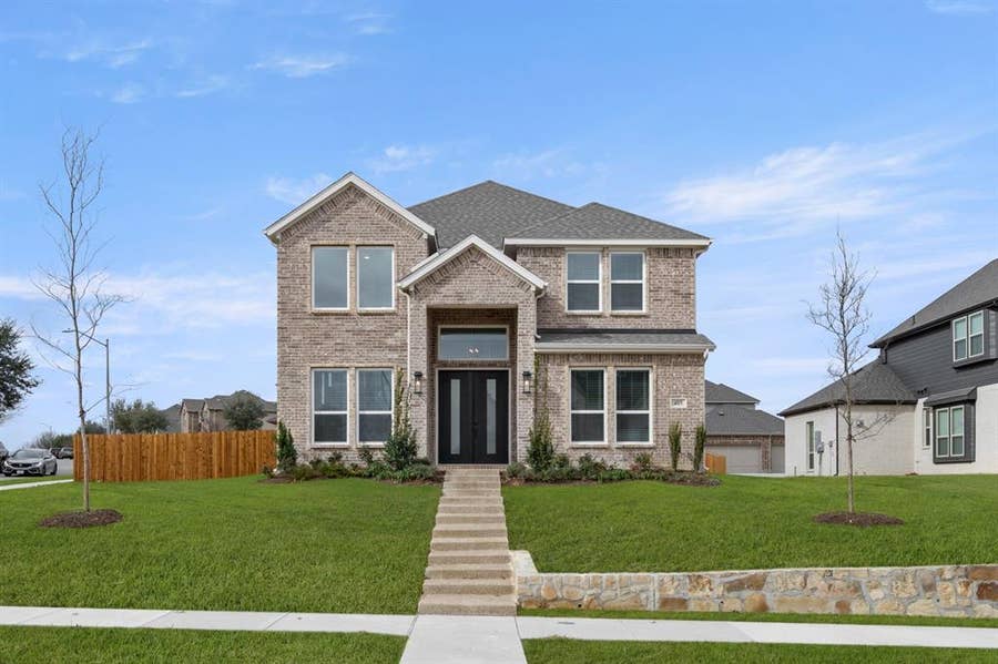 Property photo for 405 Newpark Boulevard, DeSoto, TX