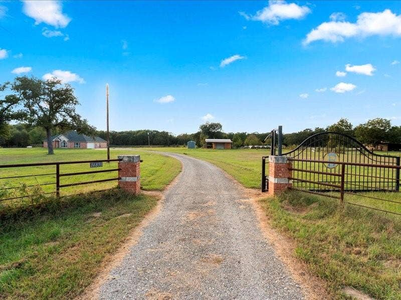 Property photo for 14856 Fm 59, Athens, TX