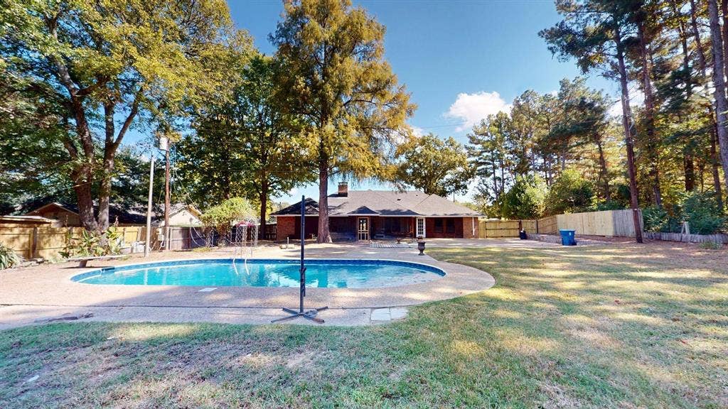 1110 Mill Run Road, Athens, TX 75751 1110 Mill Run Road, Athens, TX 75751