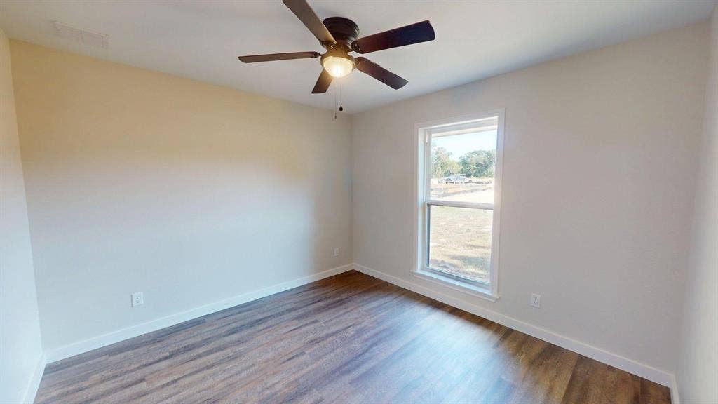 1110 Mill Run Road, Athens, TX 75751 1110 Mill Run Road, Athens, TX 75751