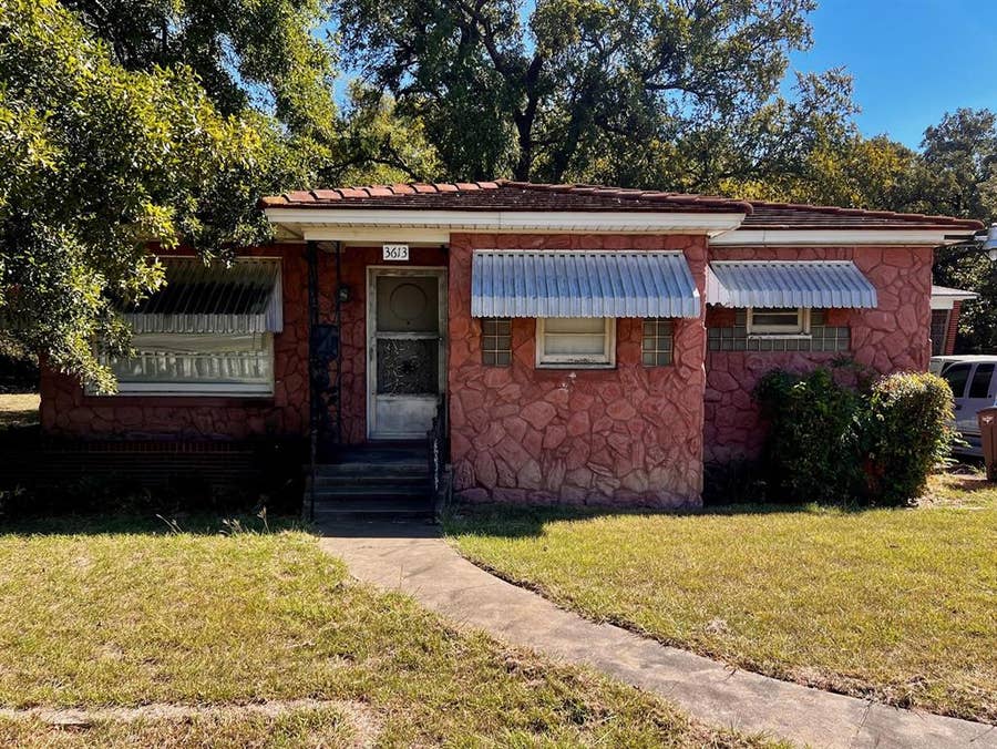Property photo for 3613 Williams Road, Fort Worth, TX