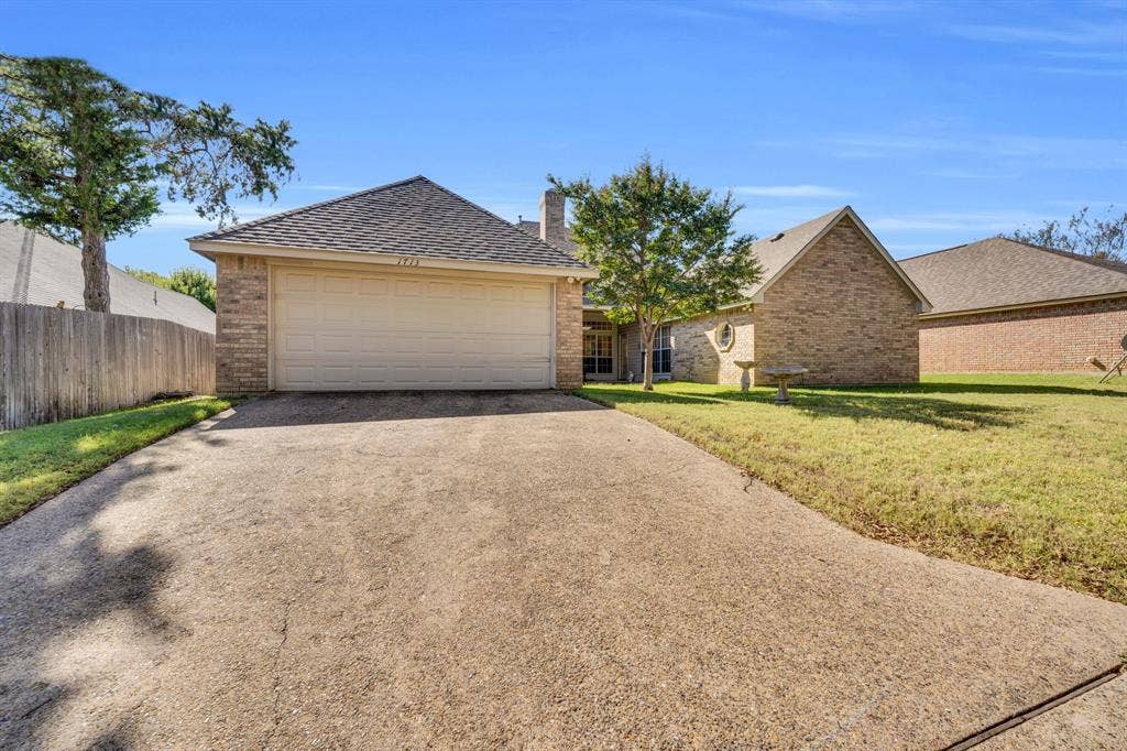 1713 Turtle Point Drive, DeSoto, TX 75115