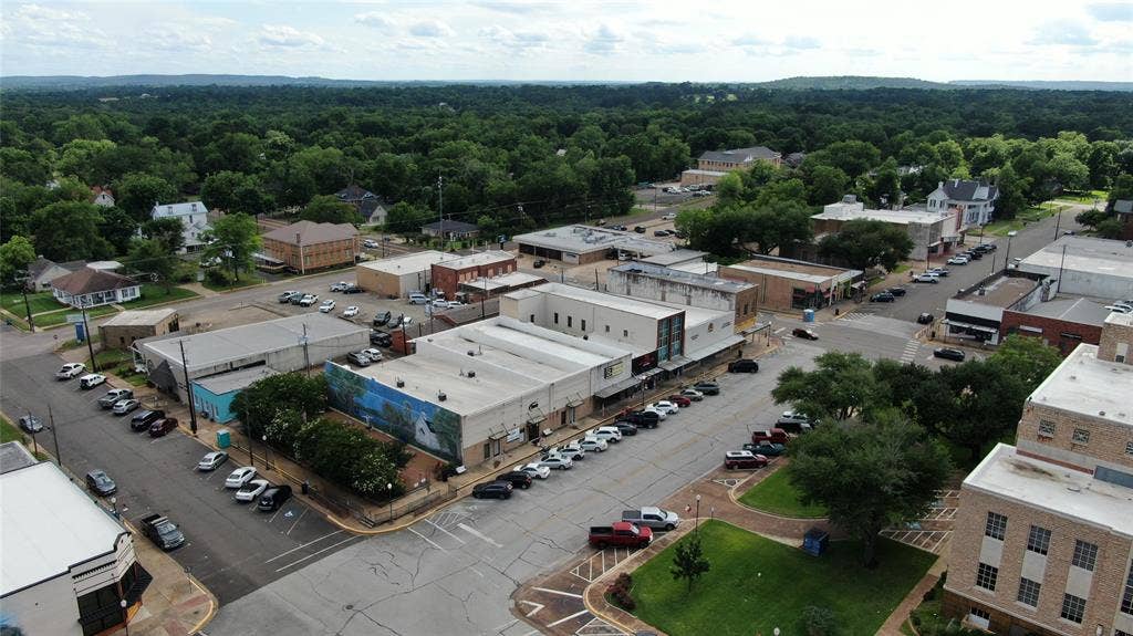 132 E 5th Street, Rusk, TX 75785 132 E 5th Street, Rusk, TX 75785