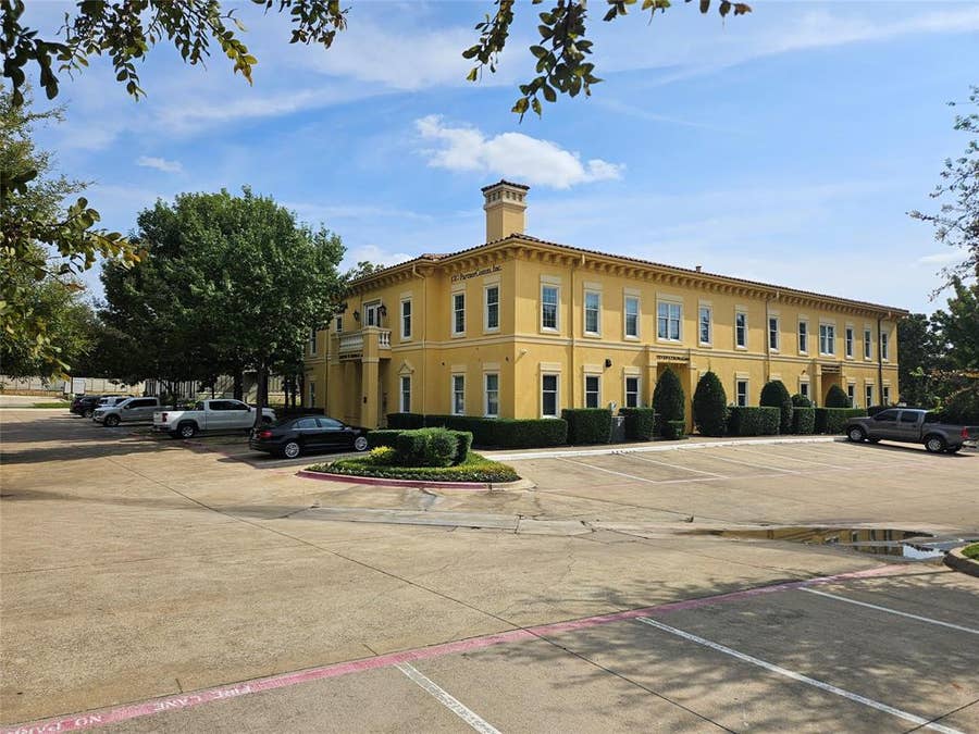 Property photo for 2304 W Interstate 20, #220, Arlington, TX