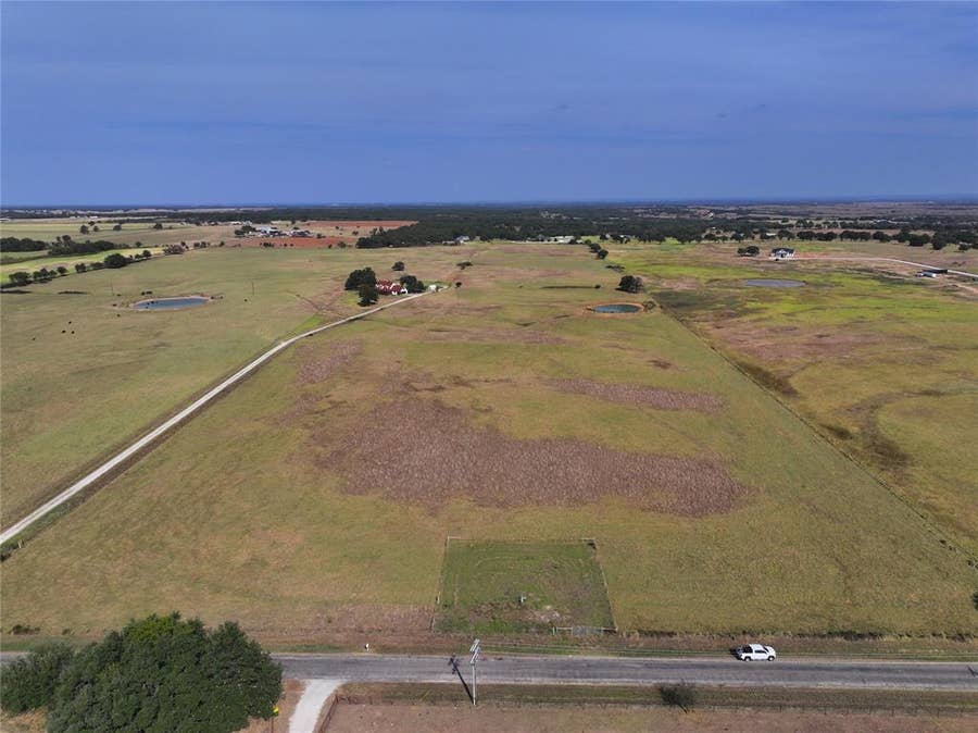 Property photo for 10000 Colony Road, Tolar, TX