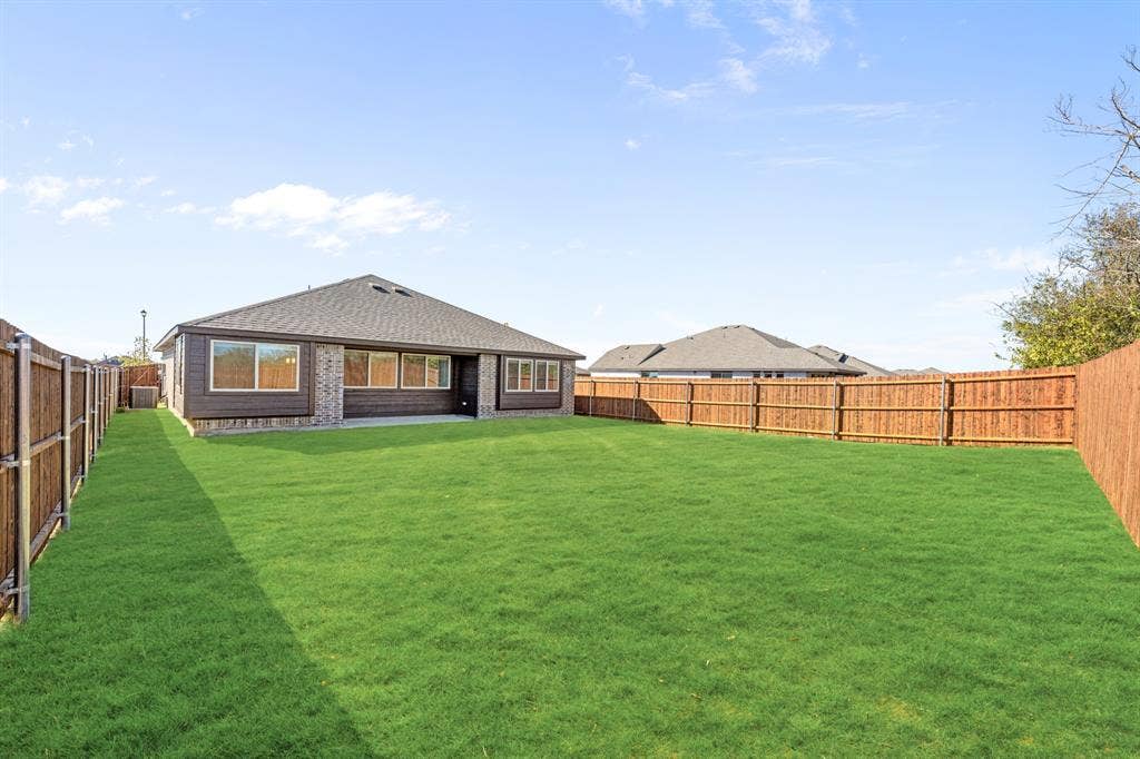 3666 Jordan Way, Kaufman, TX 75142 3666 Jordan Way, Kaufman, TX 75142