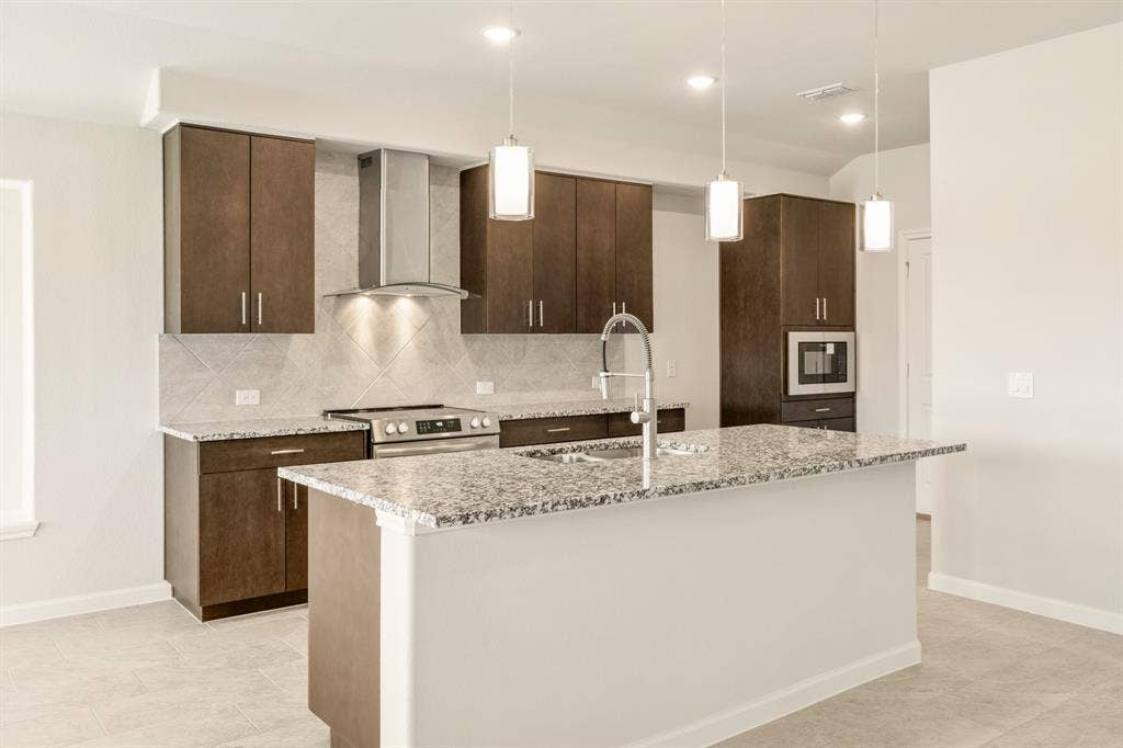 3666 Jordan Way, Kaufman, TX 75142 3666 Jordan Way, Kaufman, TX 75142