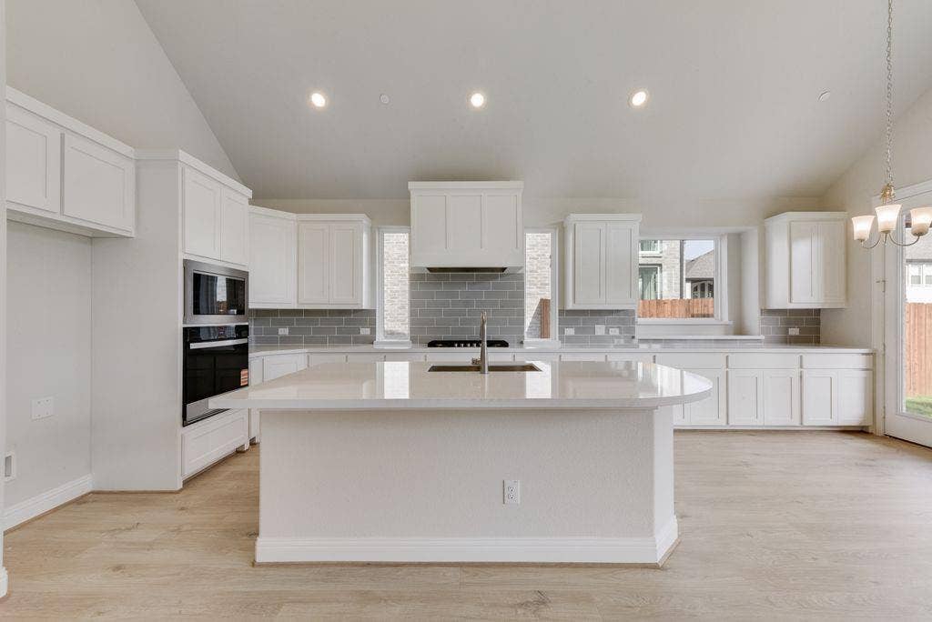 7630 Kiowana Court, Grand Prairie, TX 75054 7630 Kiowana Court, Grand Prairie, TX 75054