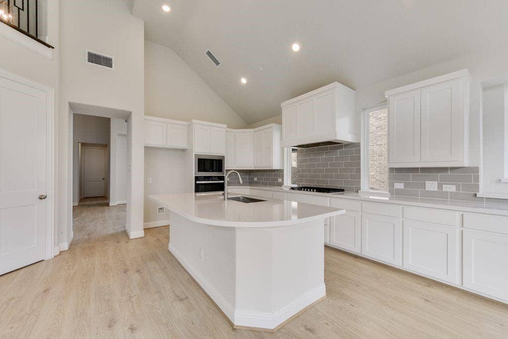 7630 Kiowana Court, Grand Prairie, TX 75054 7630 Kiowana Court, Grand Prairie, TX 75054