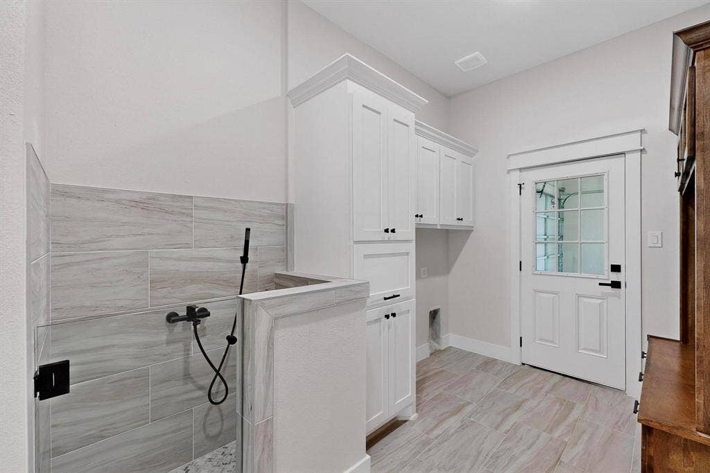 1161 Gonzollas Road, Springtown, TX 76082 1161 Gonzollas Road, Springtown, TX 76082