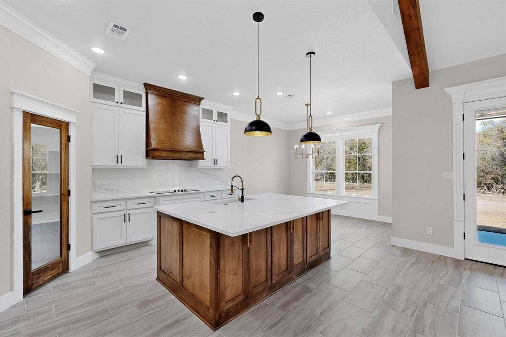 1161 Gonzollas Road, Springtown, TX 76082 1161 Gonzollas Road, Springtown, TX 76082