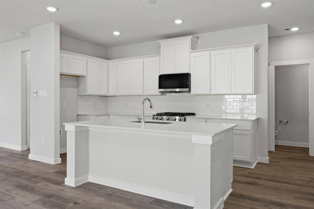 730 Carson Drive, Forney, TX 75126 730 Carson Drive, Forney, TX 75126