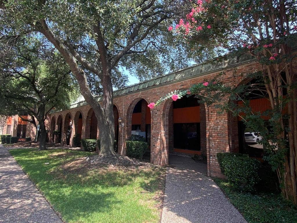 12989 Jupiter Road, #105, Dallas, TX 75238