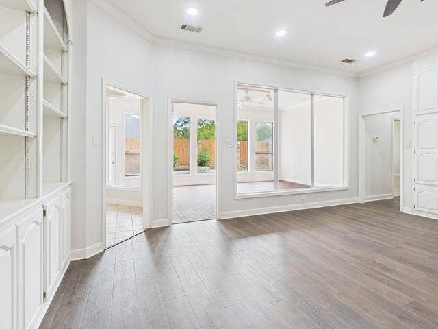 1178 E Oval Drive, Athens, TX 75751 1178 E Oval Drive, Athens, TX 75751
