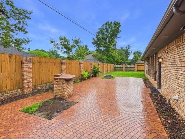 1178 E Oval Drive, Athens, TX 75751 1178 E Oval Drive, Athens, TX 75751