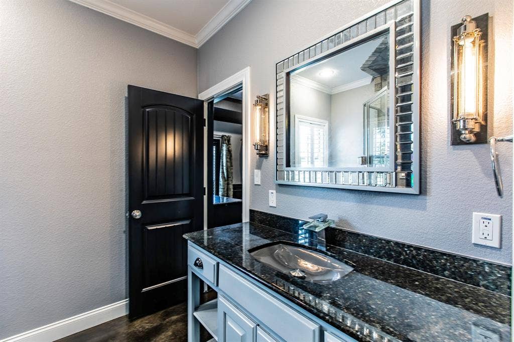 20 Independence Trail, Waco, TX 76708 20 Independence Trail, Waco, TX 76708