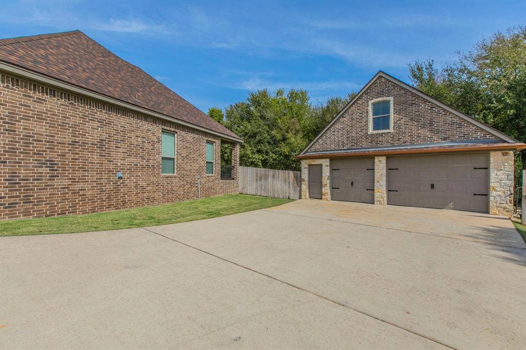20 Independence Trail, Waco, TX 76708 20 Independence Trail, Waco, TX 76708