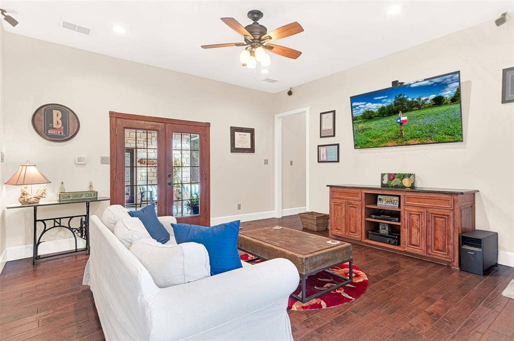 1166 Winding Wood Trail, Scurry, TX 75158 1166 Winding Wood Trail, Scurry, TX 75158