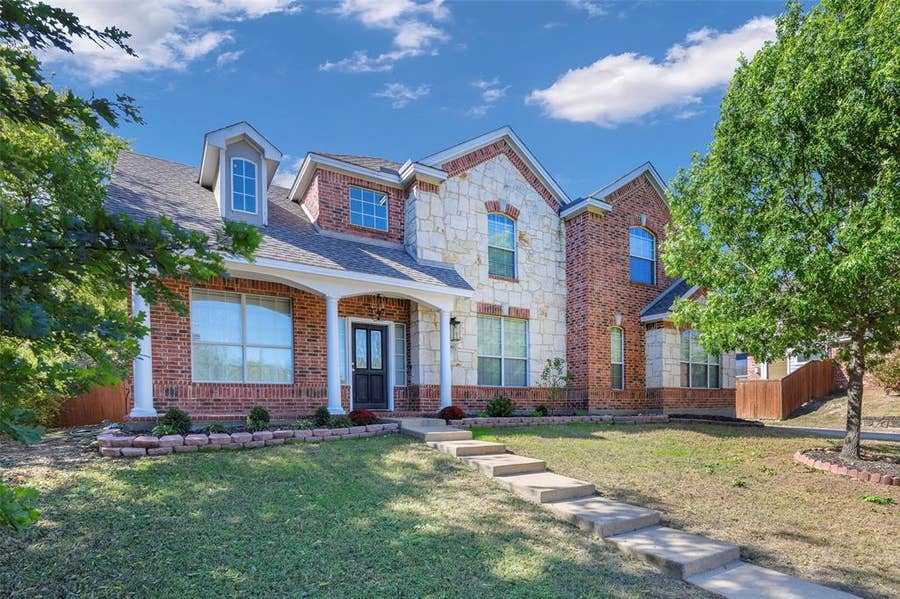 Property photo for 1700 Little River Court, DeSoto, TX