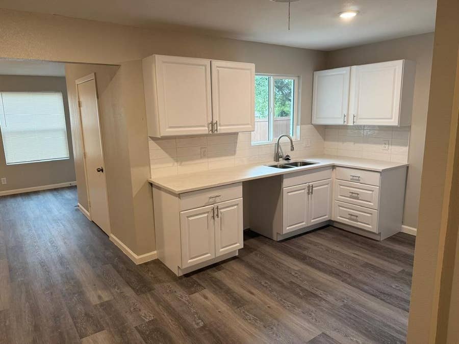 Property photo for 925 Bluewood Drive, Dallas, TX