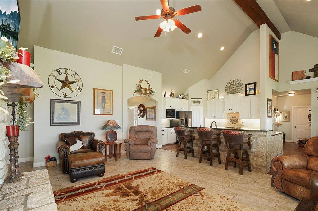 6124 High Meadows Drive, Krum, TX 76249
