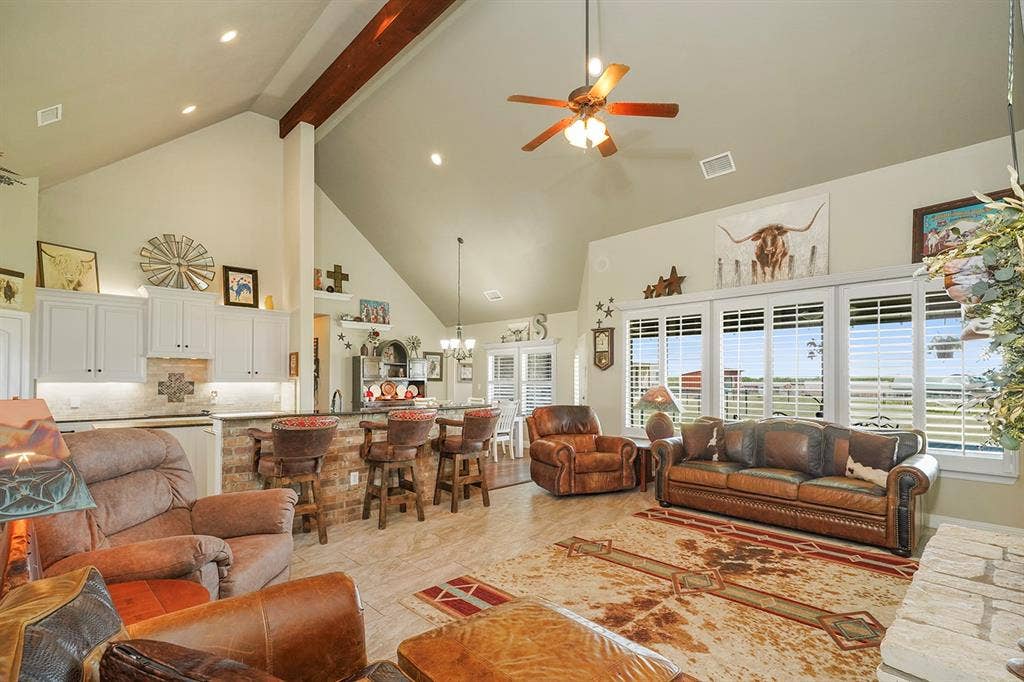 6124 High Meadows Drive, Krum, TX 76249