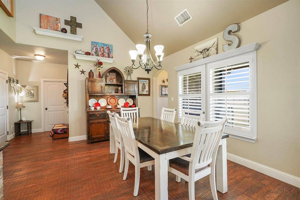 6124 High Meadows Drive, Krum, TX 76249