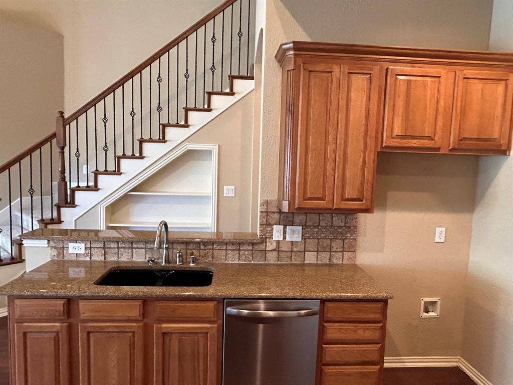 6794 Calm Meadow Drive, Frisco, TX 75035 6794 Calm Meadow Drive, Frisco, TX 75035
