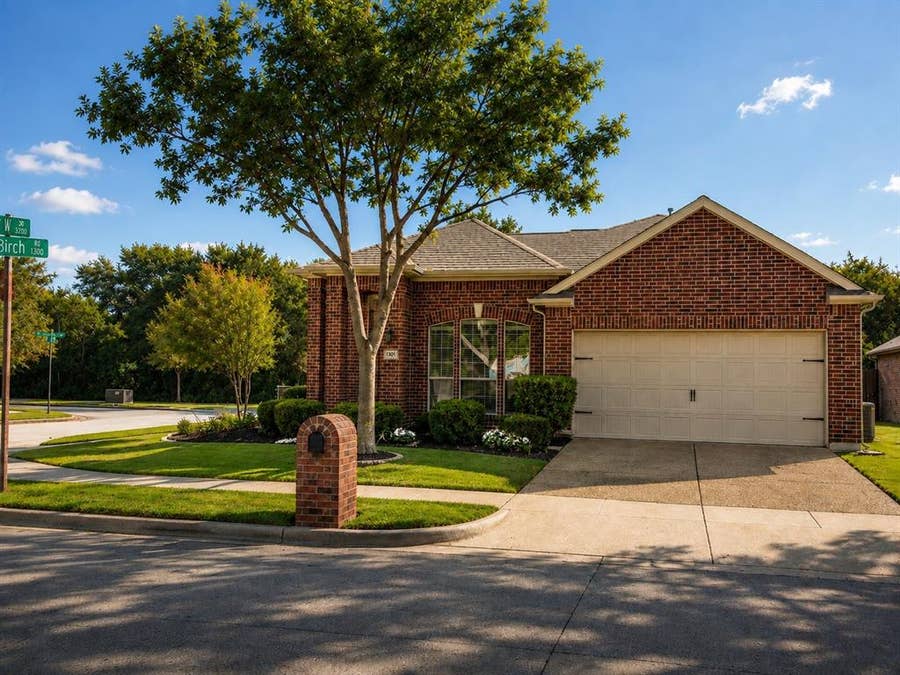 Property photo for 1301 Meadow Ranch Road, McKinney, TX
